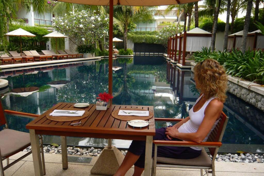 Beachfront 2 Bedroom Luxury Condo Chava Surin Екстериор снимка