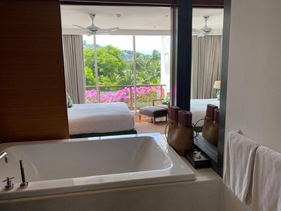 Beachfront 2 Bedroom Luxury Condo Chava Surin Екстериор снимка